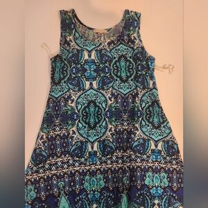 Blue and Green Sleeveless Scoop Neck Blouse